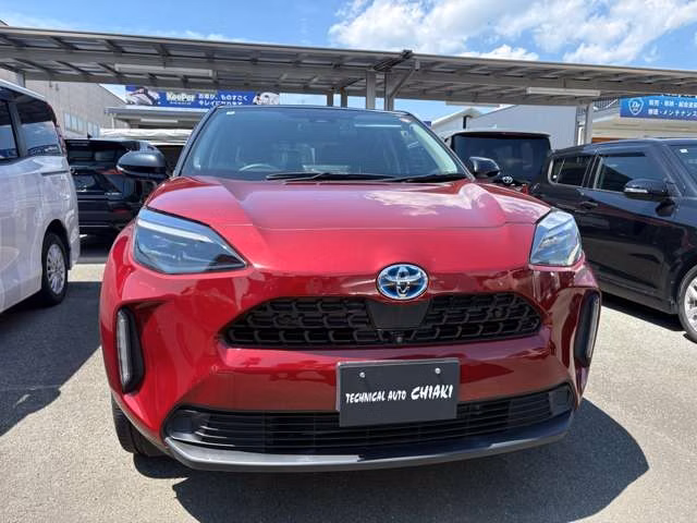 TOYOTA YARIS CROSS