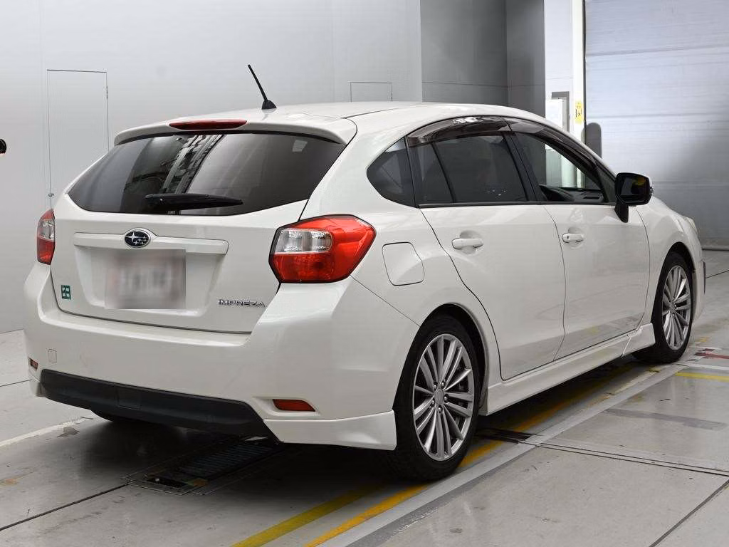 SUBARU IMPREZA