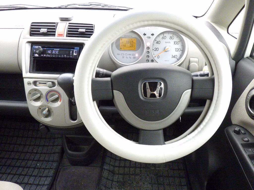 HONDA LIFE