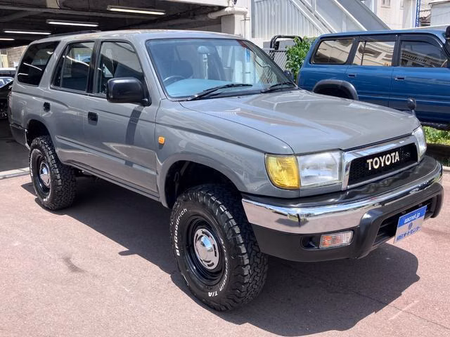 TOYOTA HILUX SURF