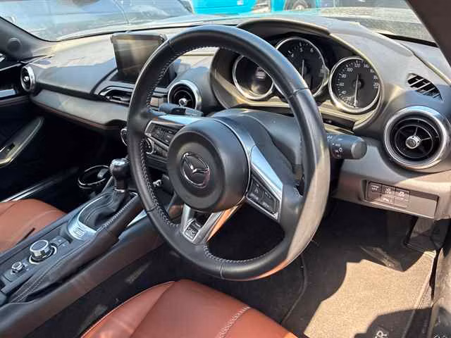 MAZDA MX-5