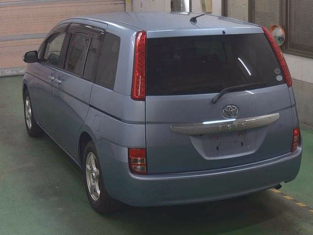 TOYOTA ISIS