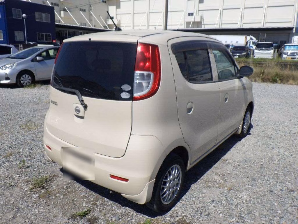 NISSAN MOCO