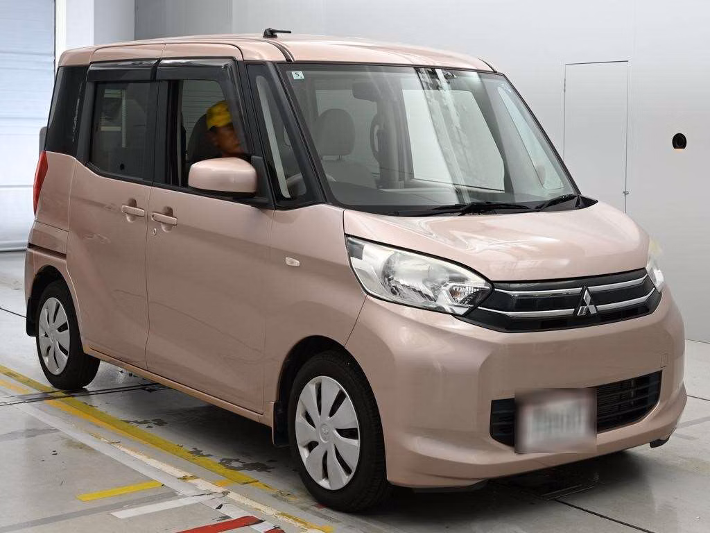 MITSUBISHI EK SPACE