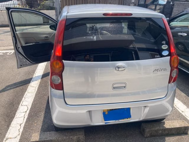 DAIHATSU MIRA