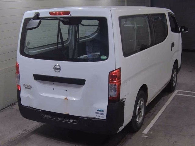 NISSAN NV350 CARAVAN