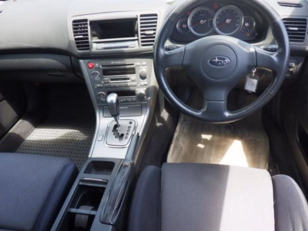 SUBARU LEGACY
