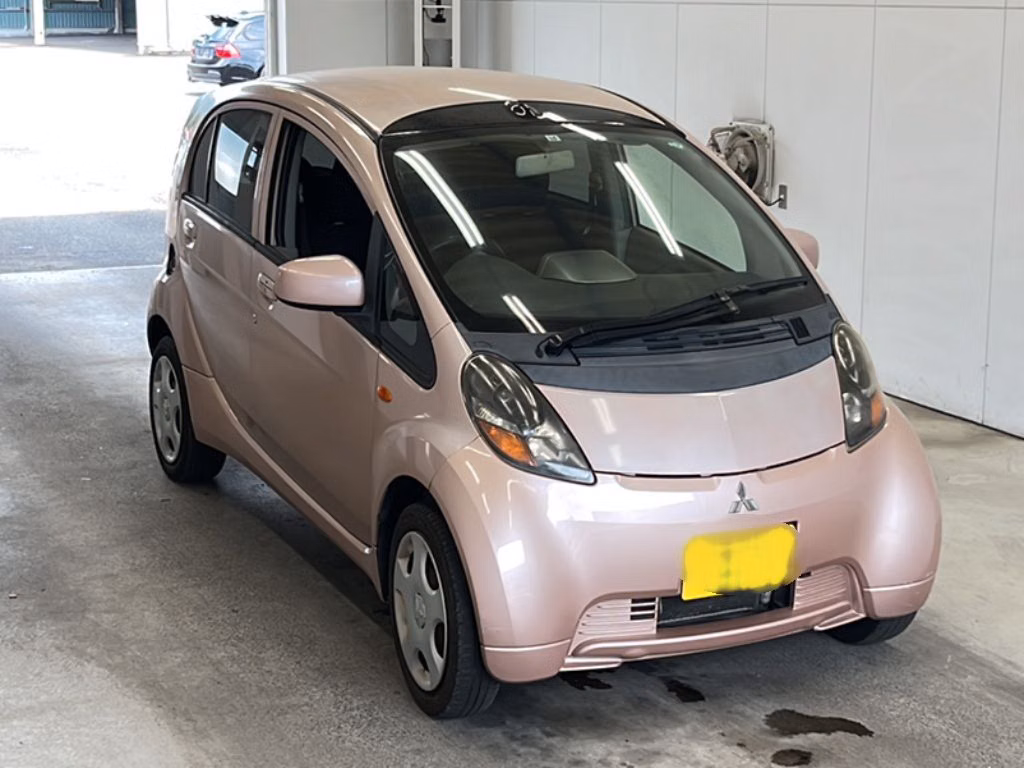 MITSUBISHI I