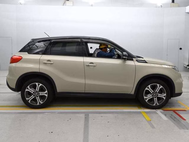SUZUKI ESCUDO