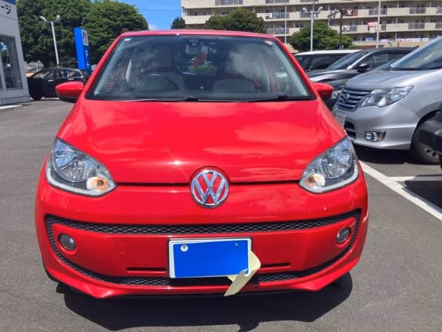 VOLKSWAGEN UP!