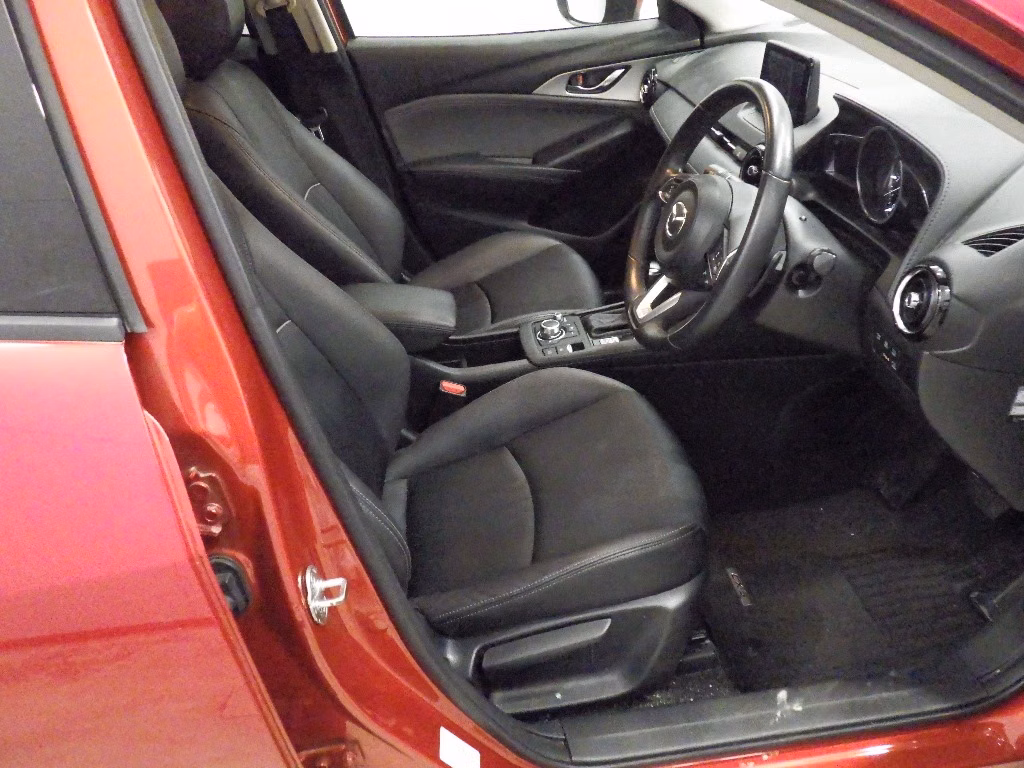 MAZDA CX-3
