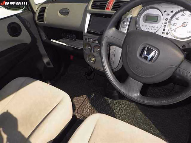 HONDA LIFE