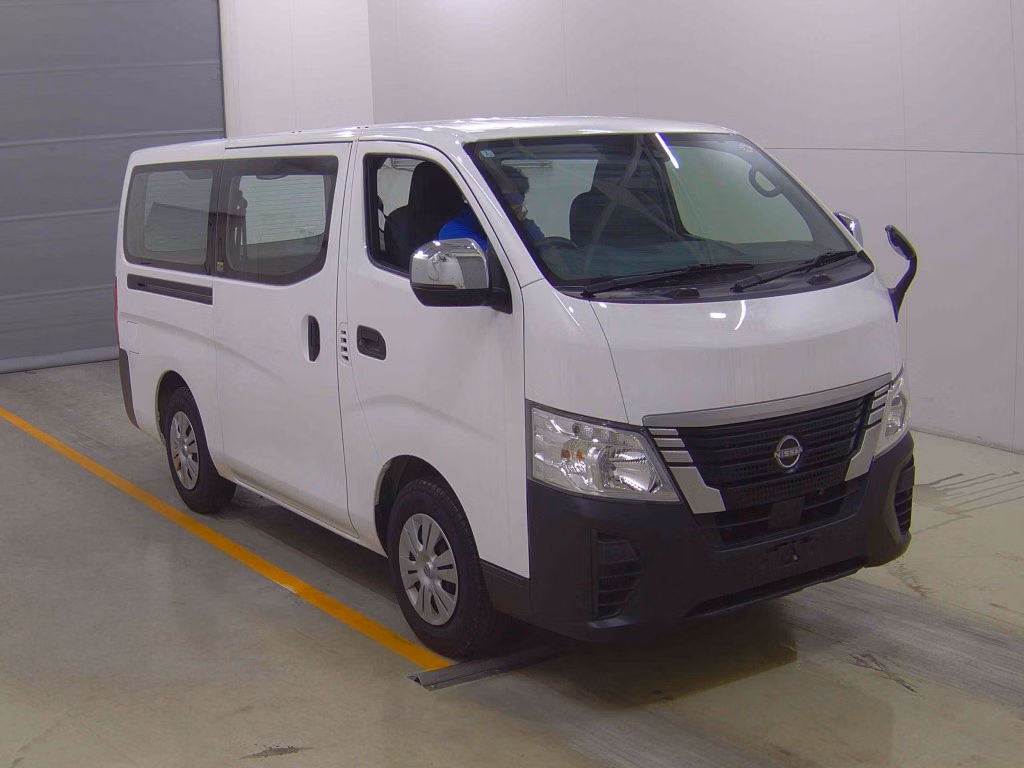 NISSAN CARAVAN