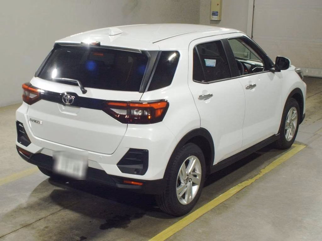 TOYOTA RAIZE