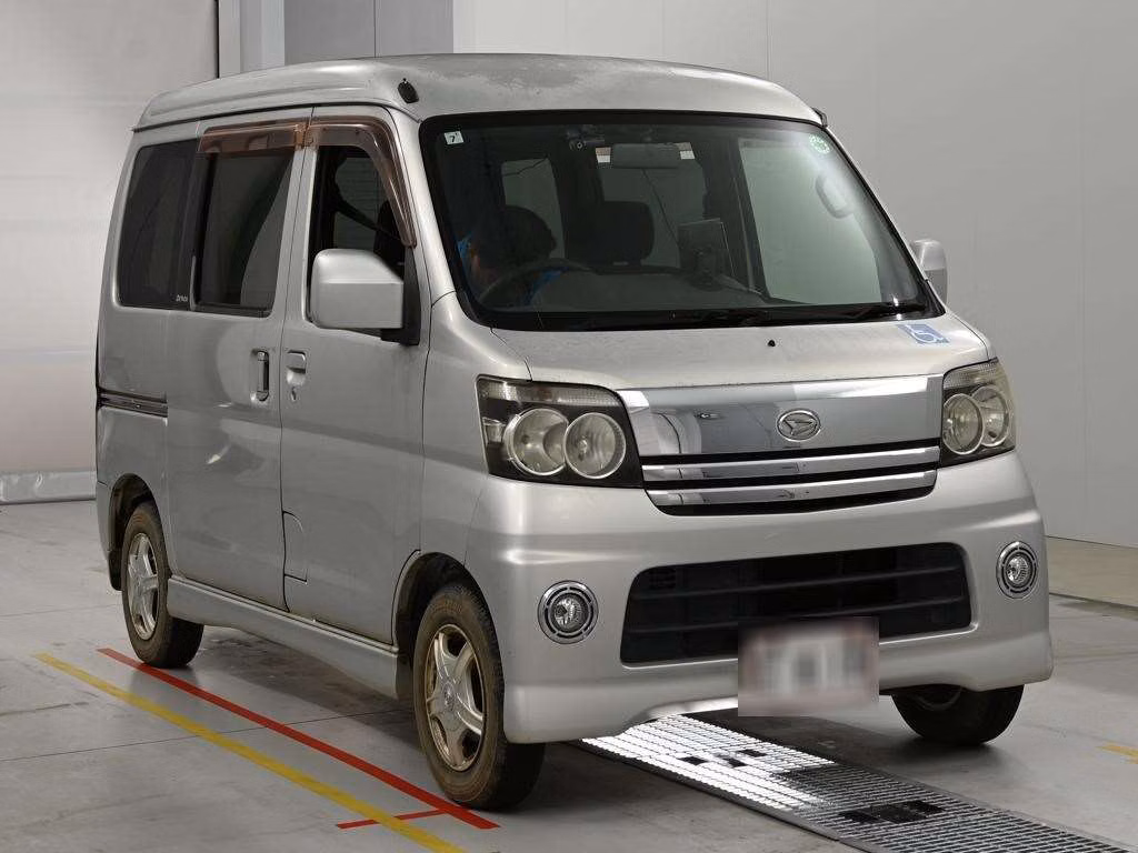 DAIHATSU ATRAI