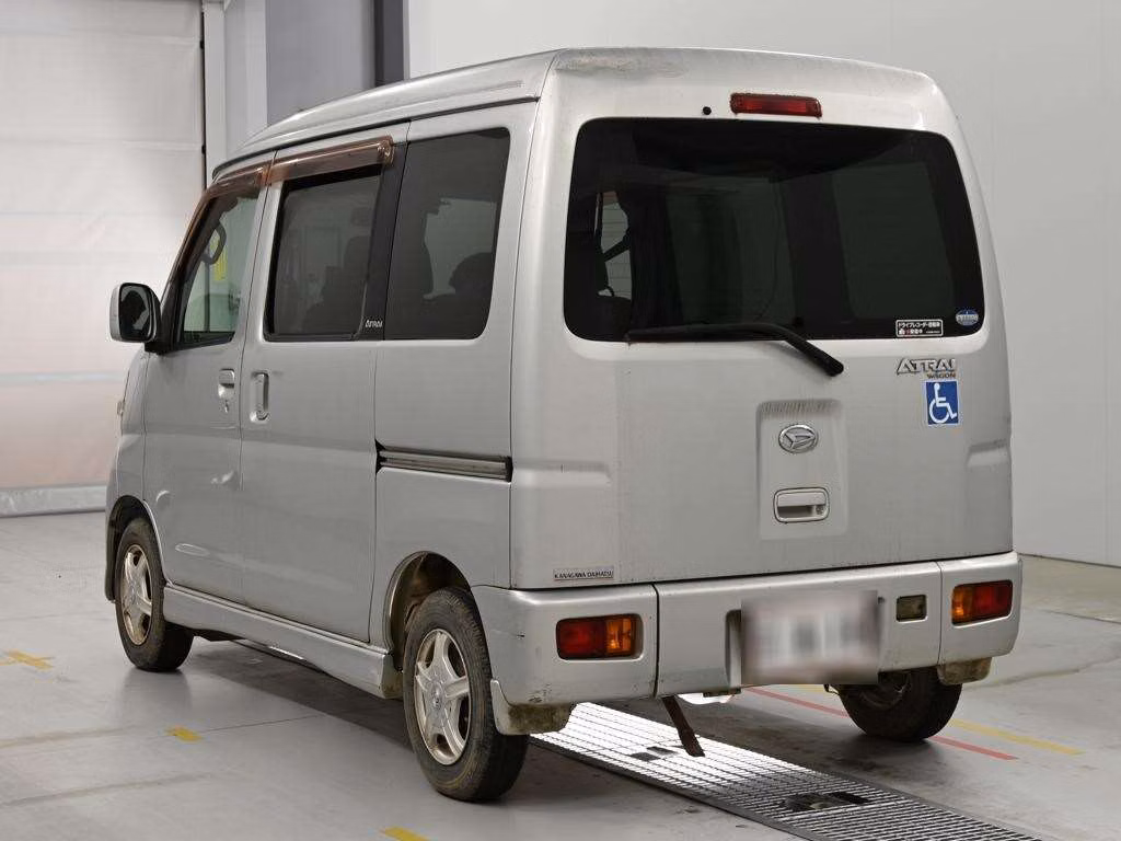 DAIHATSU ATRAI