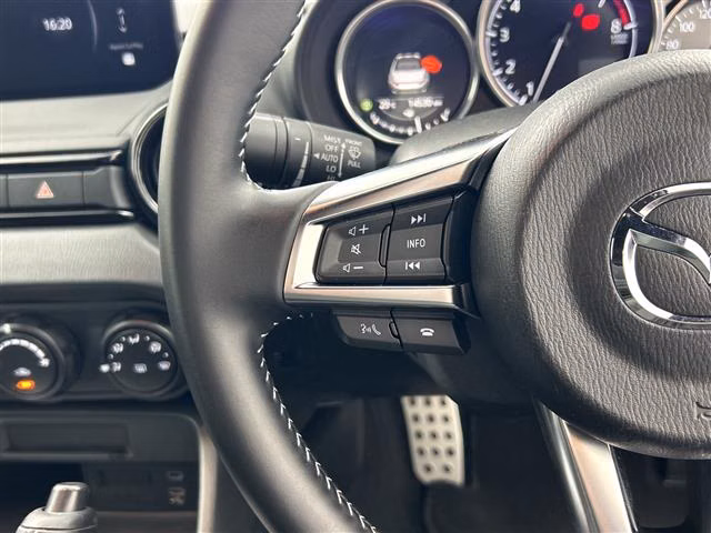 MAZDA ROADSTER