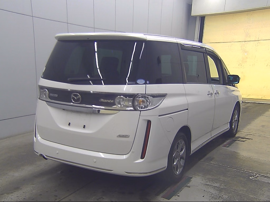 MAZDA BIANTE