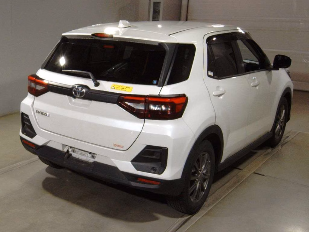 TOYOTA RAIZE