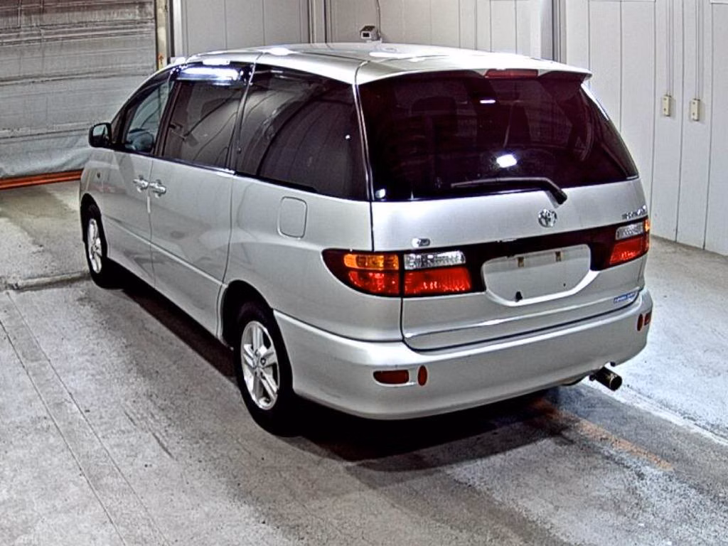 TOYOTA ESTIMA