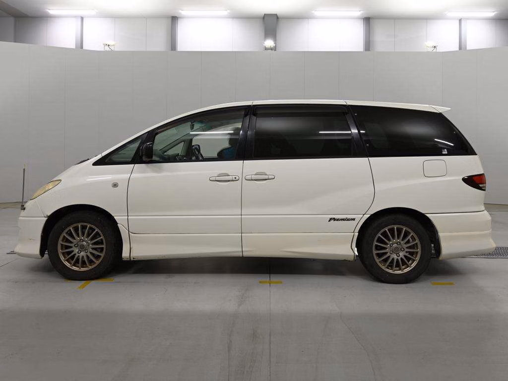 TOYOTA ESTIMA