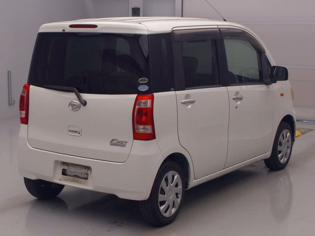 DAIHATSU TANTO EXE