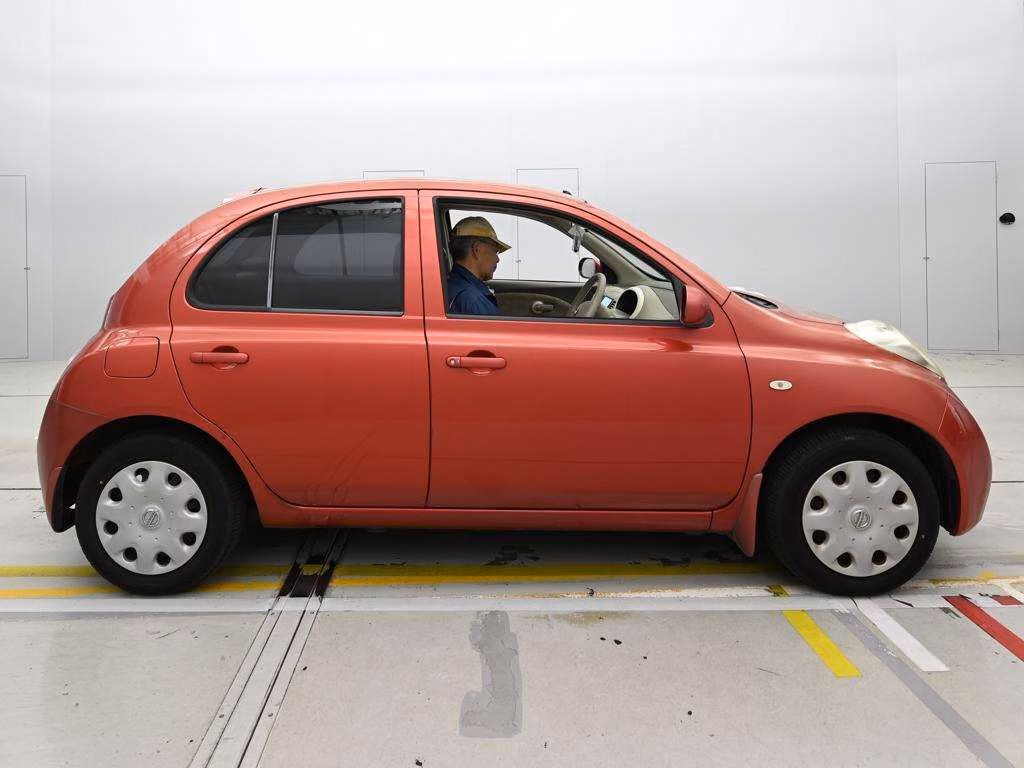 NISSAN MARCH