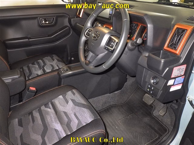 DAIHATSU TAFT