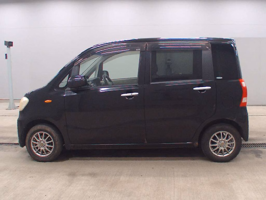 DAIHATSU TANTO EXE
