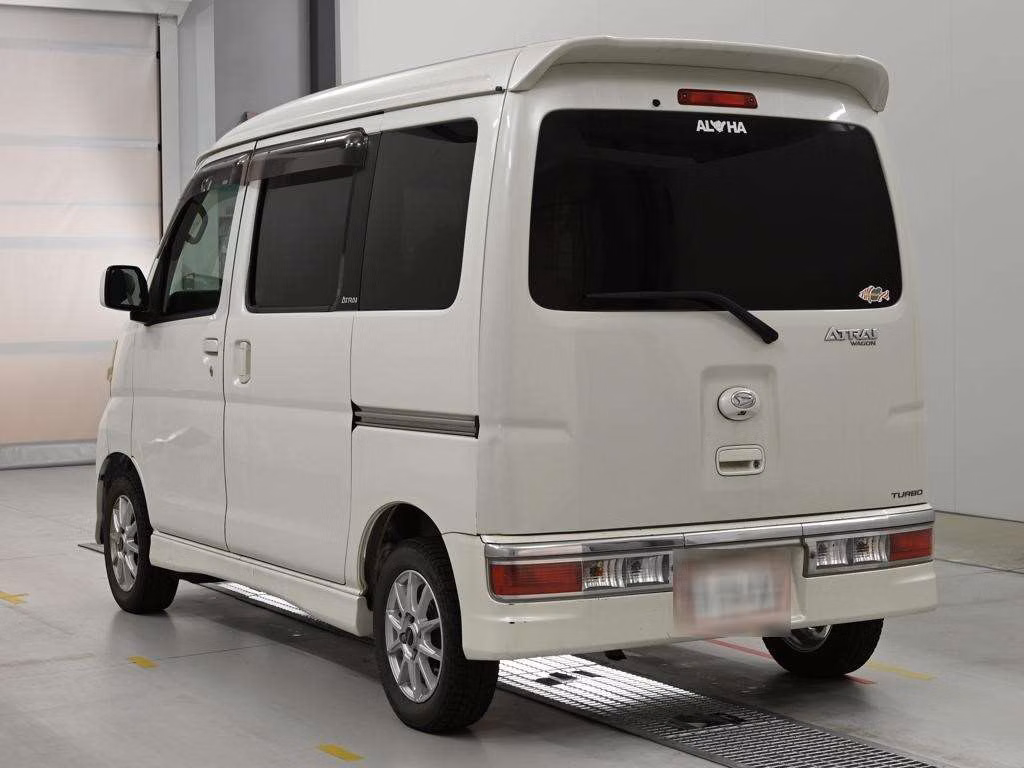 DAIHATSU ATRAI