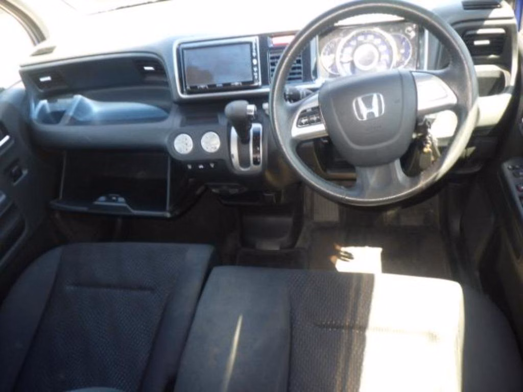 HONDA LIFE