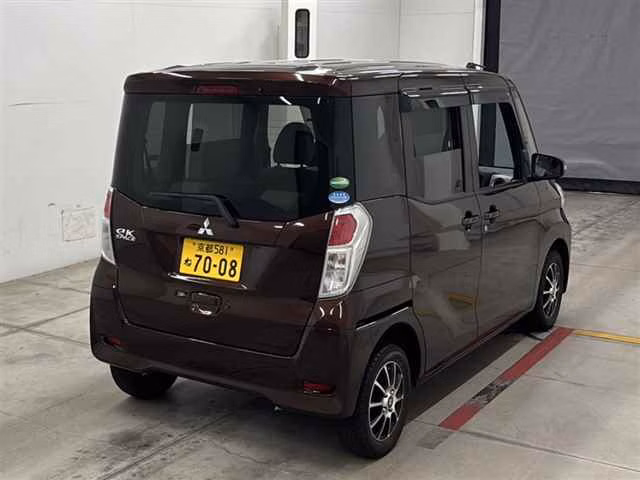 MITSUBISHI EK SPACE