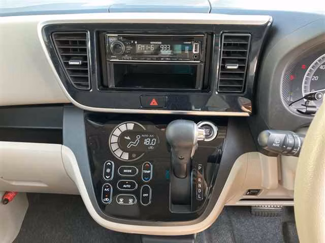 MITSUBISHI EK SPACE