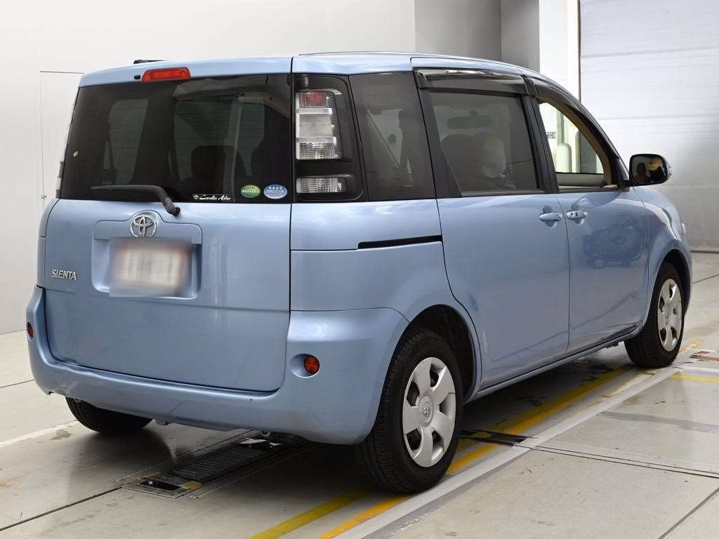 TOYOTA SIENTA