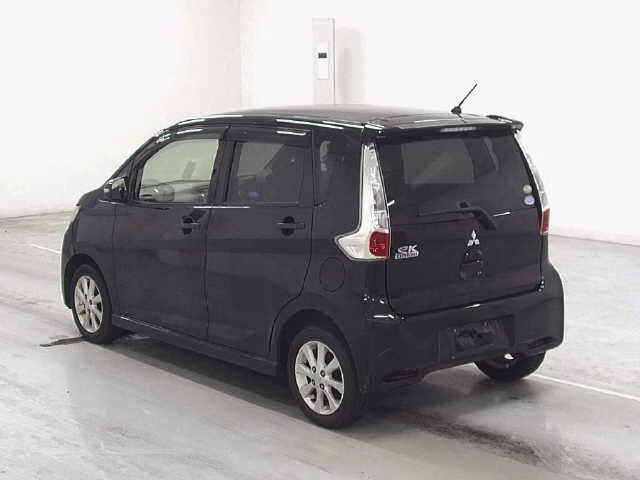 MITSUBISHI EK CUSTOM