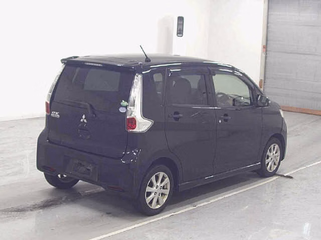 MITSUBISHI EK CUSTOM