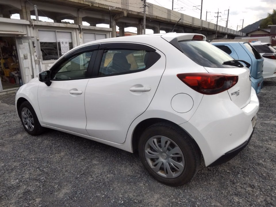 MAZDA MAZDA2