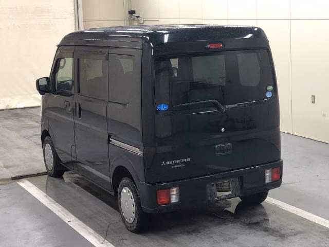MITSUBISHI MINICAB