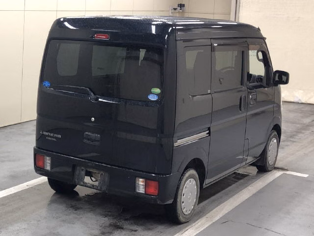 MITSUBISHI MINICAB