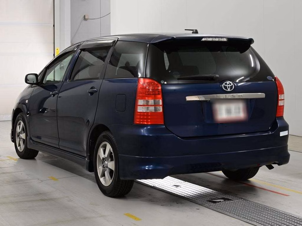 TOYOTA WISH