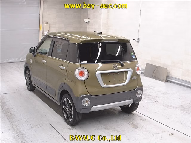 DAIHATSU CAST