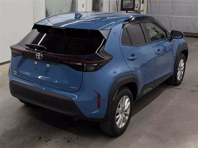 TOYOTA YARIS CROSS