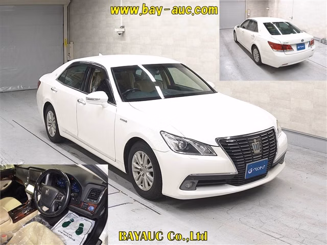 TOYOTA CROWN