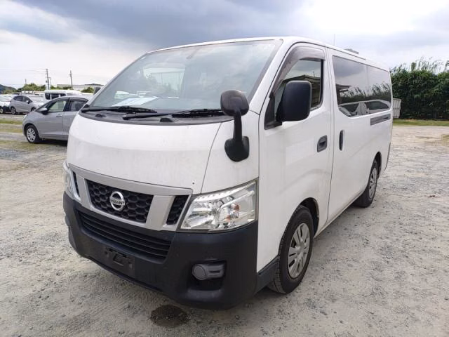 NISSAN NV350 CARAVAN