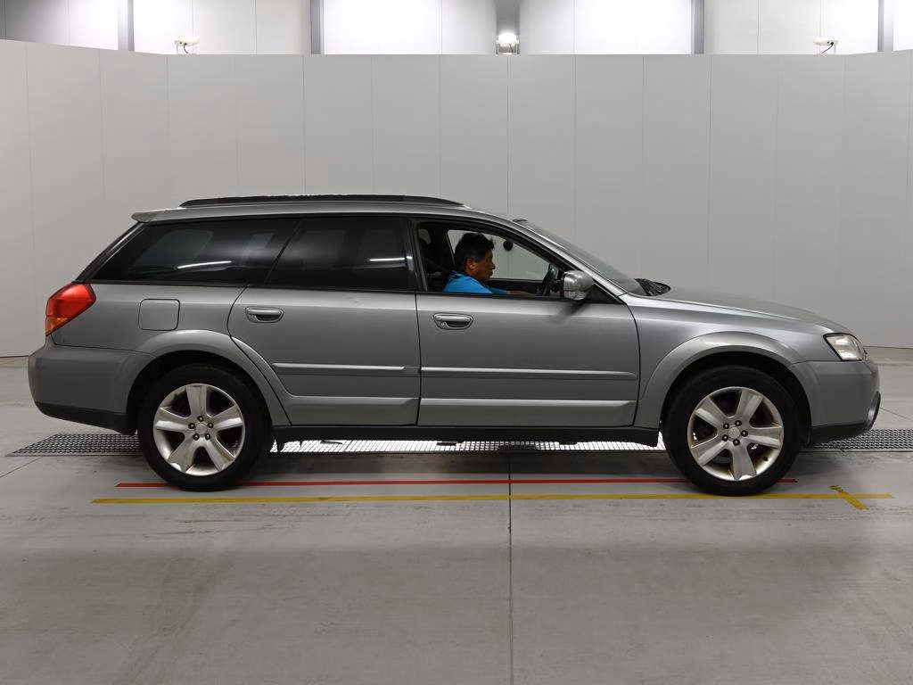 SUBARU OUTBACK