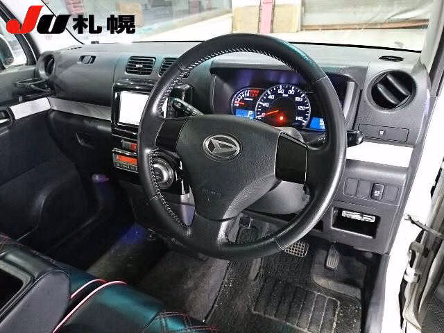 DAIHATSU MOVE CONTE