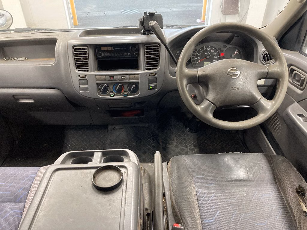 NISSAN CARAVAN