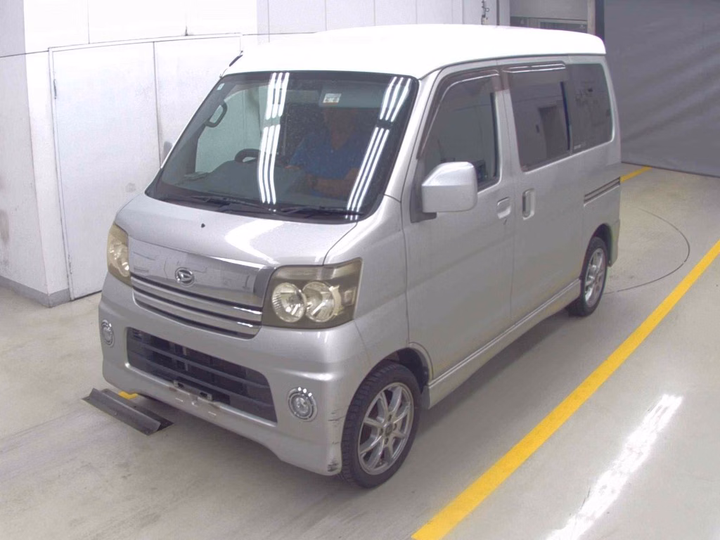 DAIHATSU ATRAI