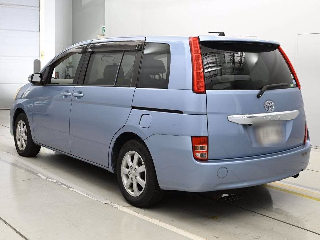 TOYOTA ISIS