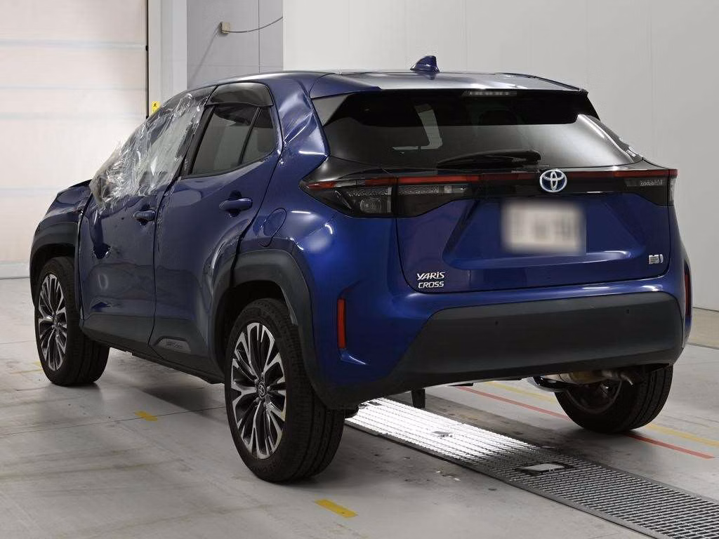 TOYOTA YARIS CROSS